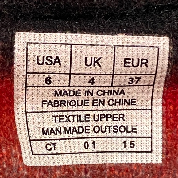 Sanuk Yoga Red Black Gray White Striped Print Sling Thong Sandals Size 6 EUC - Picture 8 of 9